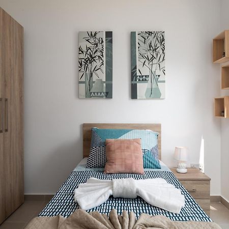 Modern 2Br Stylish Apartment With 2 Balconies - Close To St Julian'S & Sliema & Yacht Marina Pietà Exteriör bild