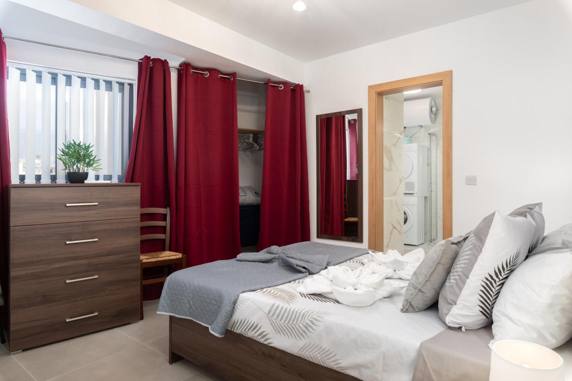 Modern 2Br Stylish Apartment With 2 Balconies - Close To St Julian'S & Sliema & Yacht Marina Pietà Exteriör bild